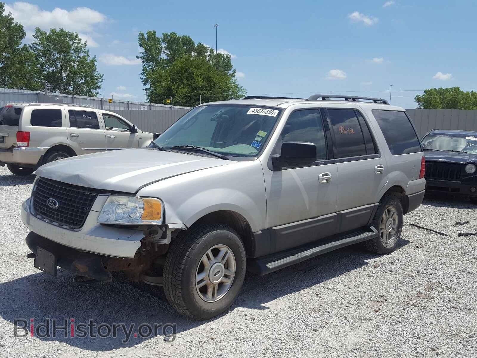 2005 FORD EXPEDITION - VIN: 1FMPU16555LB08501 - Фото 2