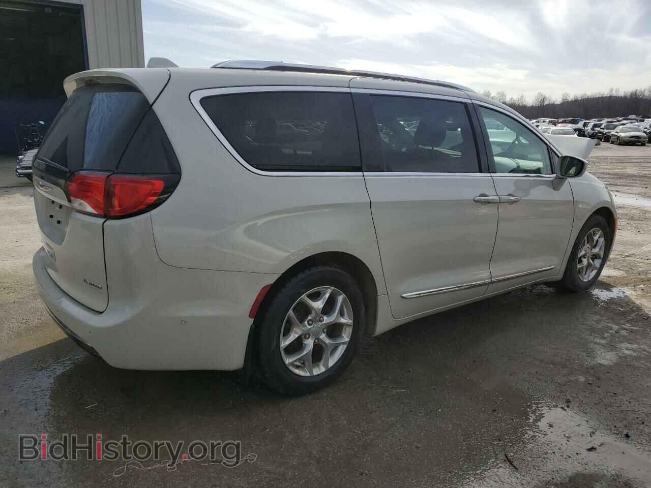 2019 CHRYSLER PACIFICA - VIN: 2C4RC1GG7KR604256 - Photo 3