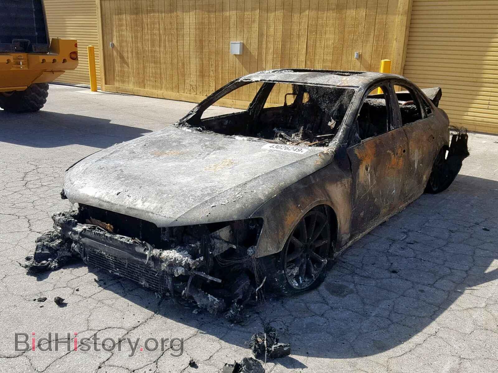 2016 AUDI A4 - VIN: WAUAFAFLXGN013679 - Фото 2