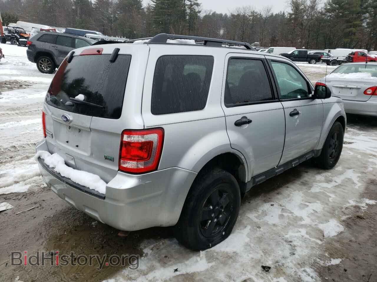 2011 FORD ESCAPE - VIN: 1FMCU9DG3BKC66855 - Фото 3