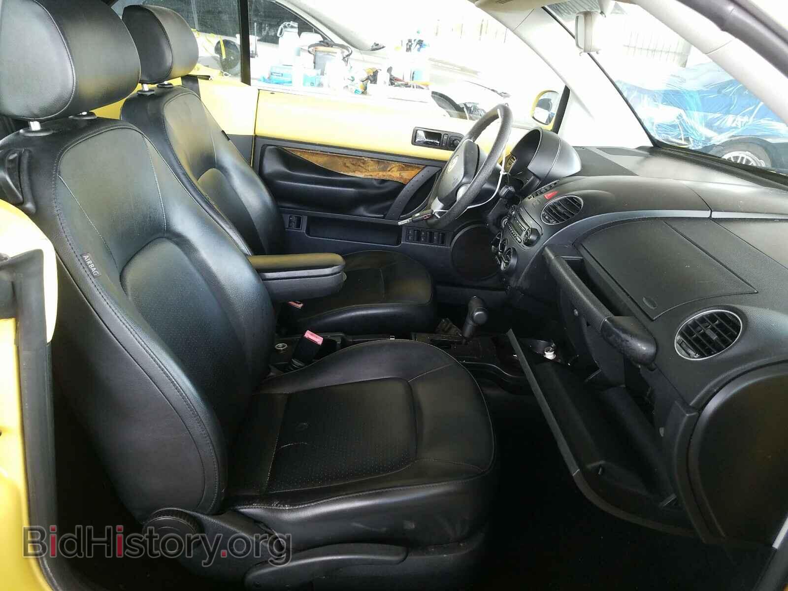 2007 VOLKSWAGEN BEETLE - VIN: 3VWPF31Y67M422751 - Фото 5