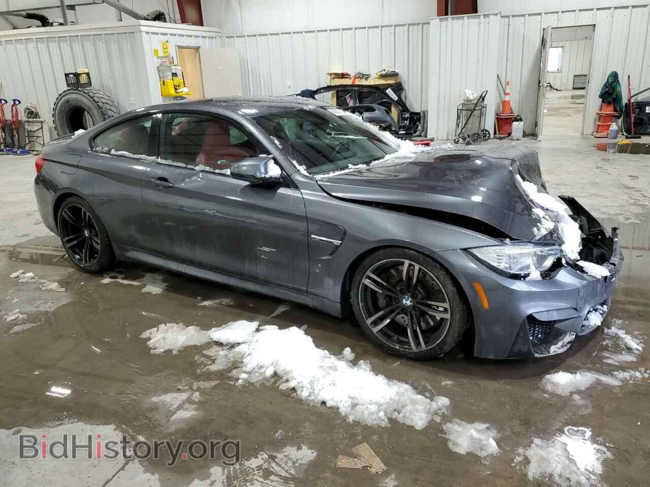 2015 BMW M4 - VIN: WBS3R9C57FK331324 - Фото 4