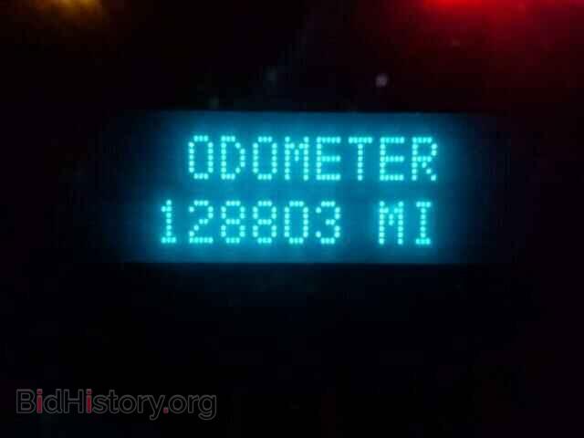 2008 CHEVROLET SILVERADO - VIN: 2GCEK190681115856 - Фото 8