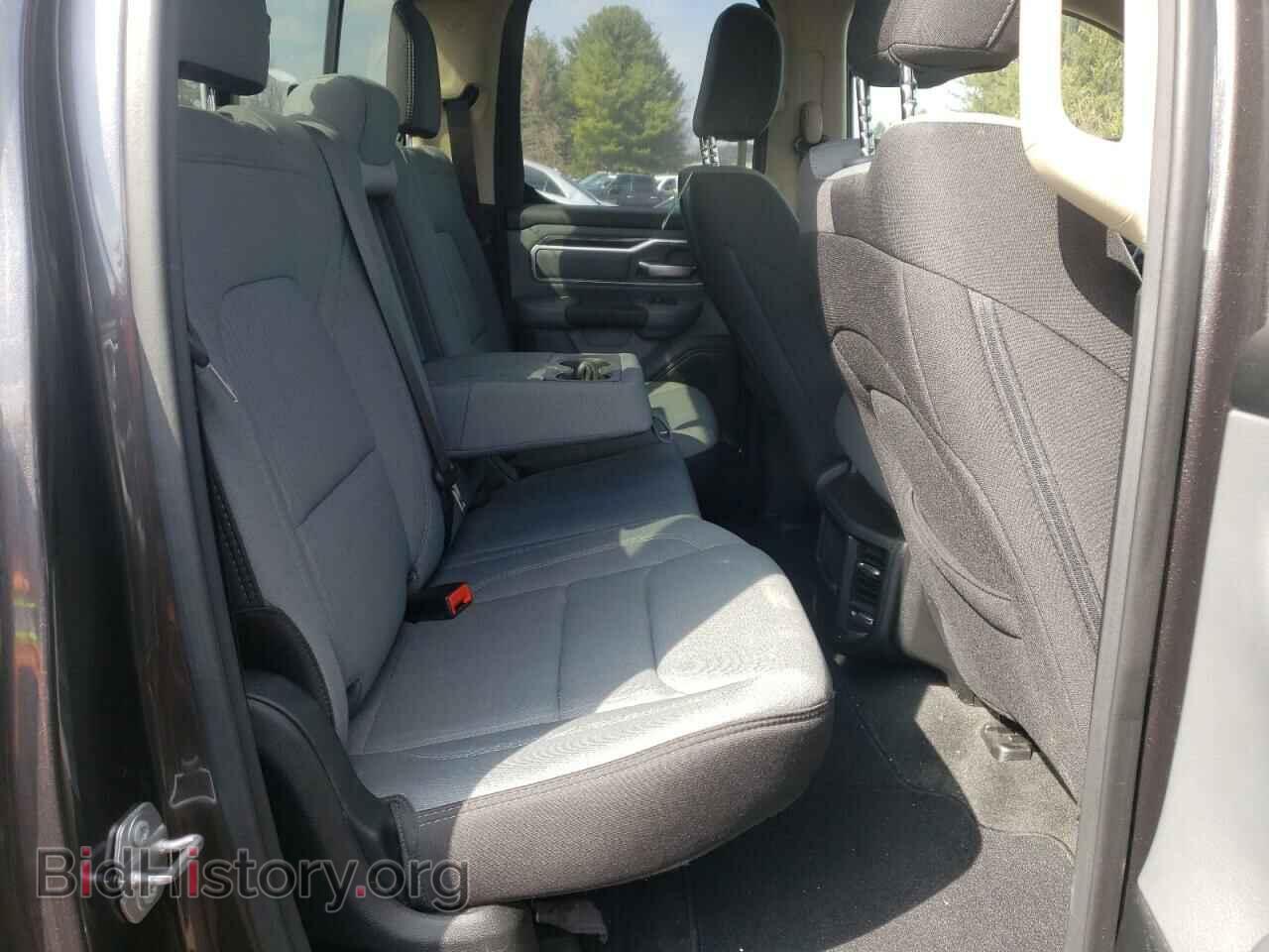 2020 RAM 1500 - VIN: 1C6SRFBT2LN215788 - Фото 6