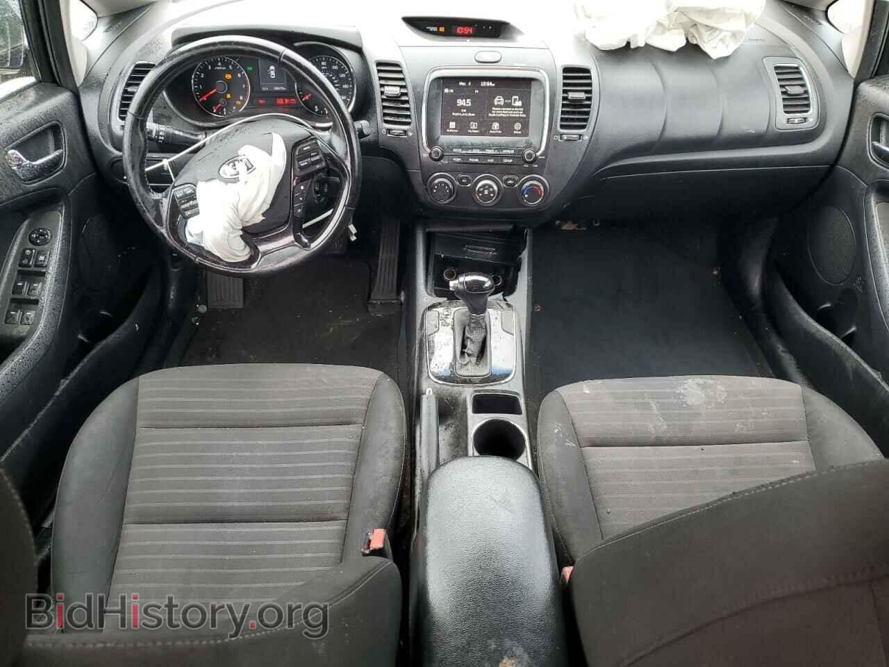 2017 KIA FORTE - VIN: 3KPFL4A70HE049318 - Фото 8