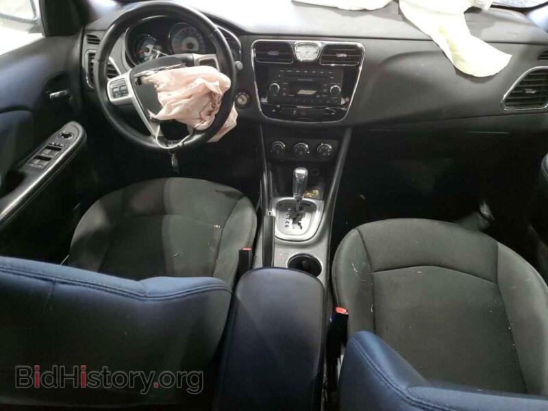 2012 Chrysler 200 (VIN 1C3CCBBB5CN175600) — фото 8 из 13