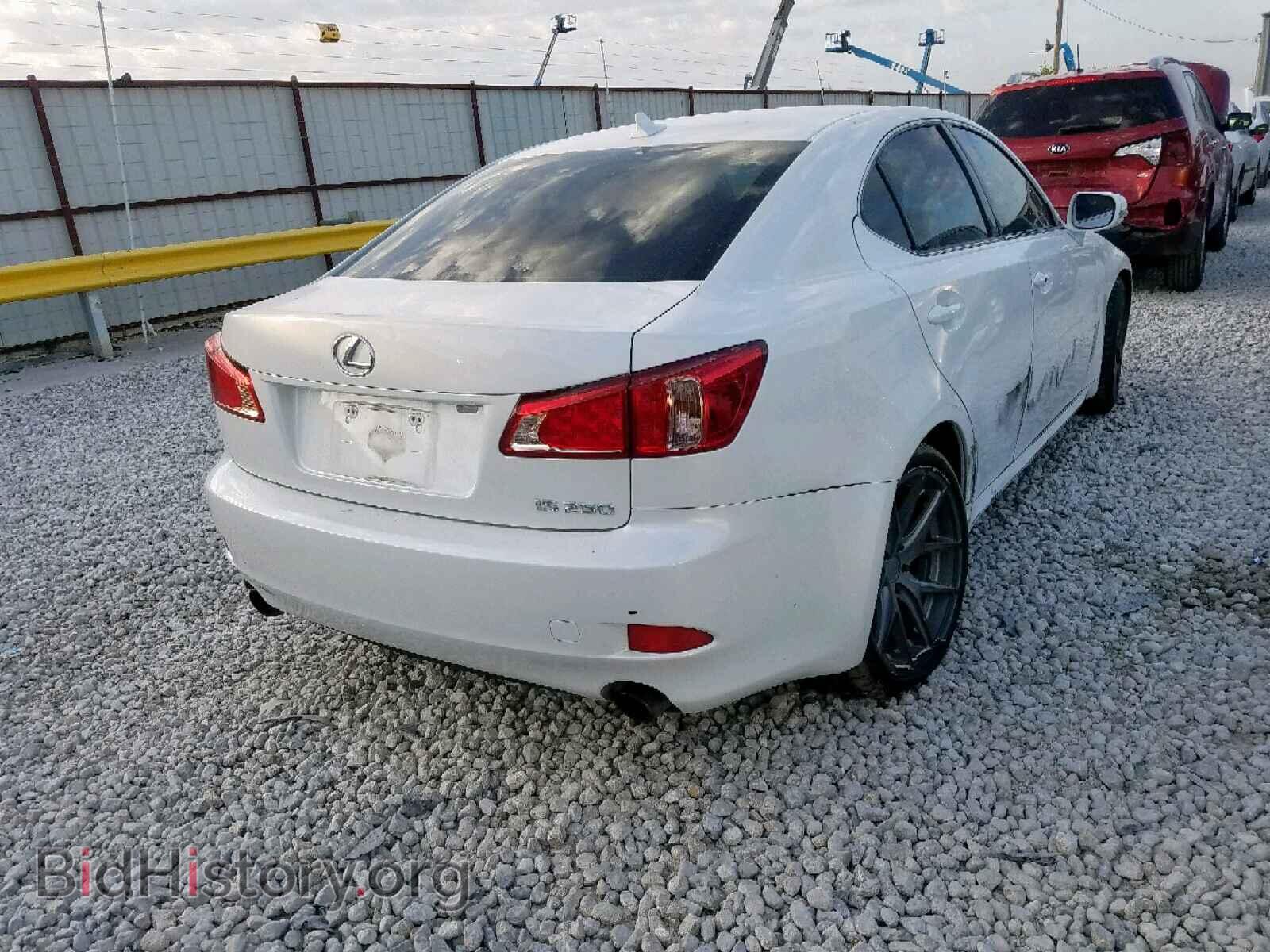 2011 LEXUS IS 250 - VIN: JTHBF5C29B5142255 - Фото 4