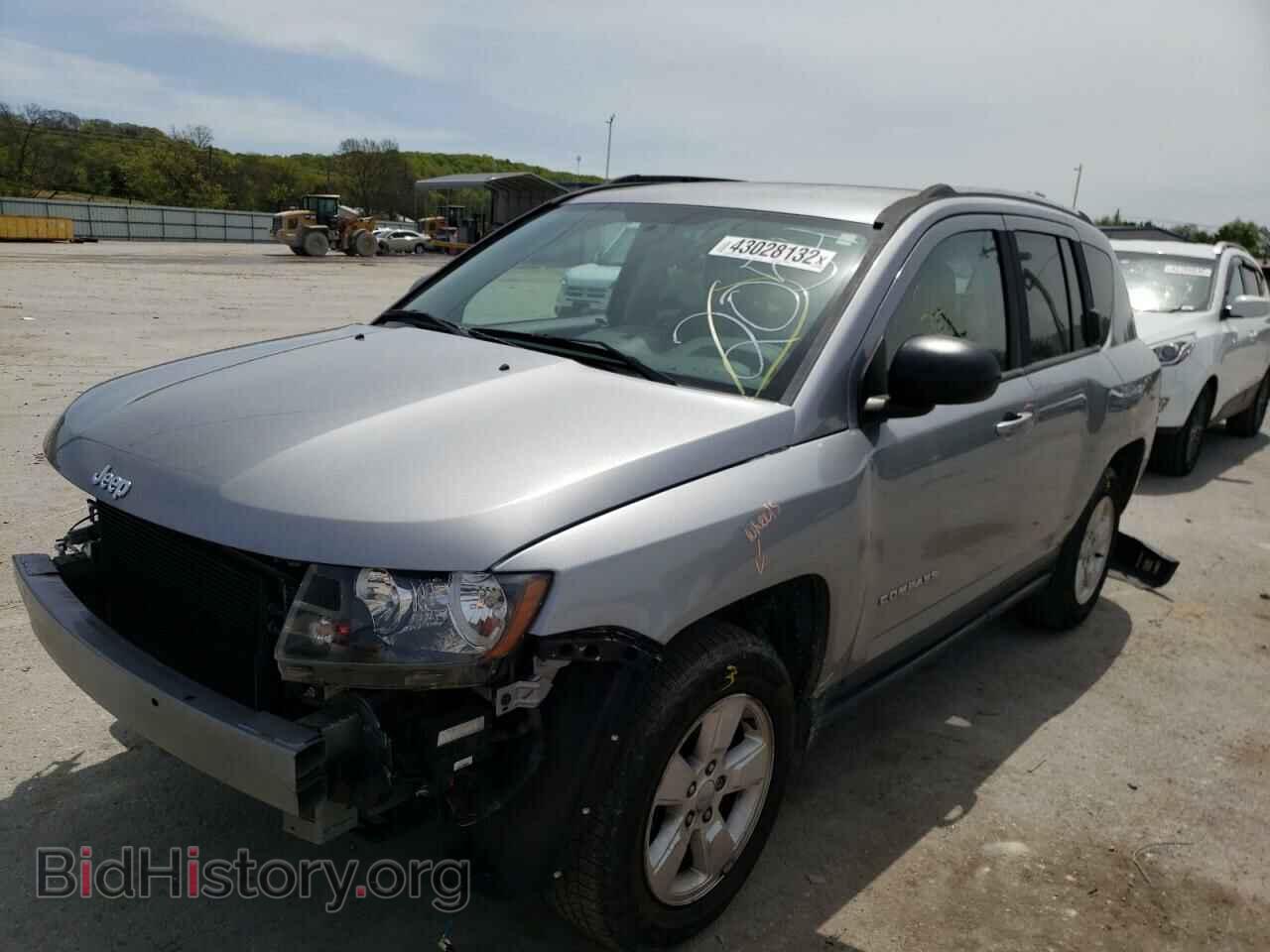 2014 JEEP COMPASS - VIN: 1C4NJCBA0ED882054 - Фото 2