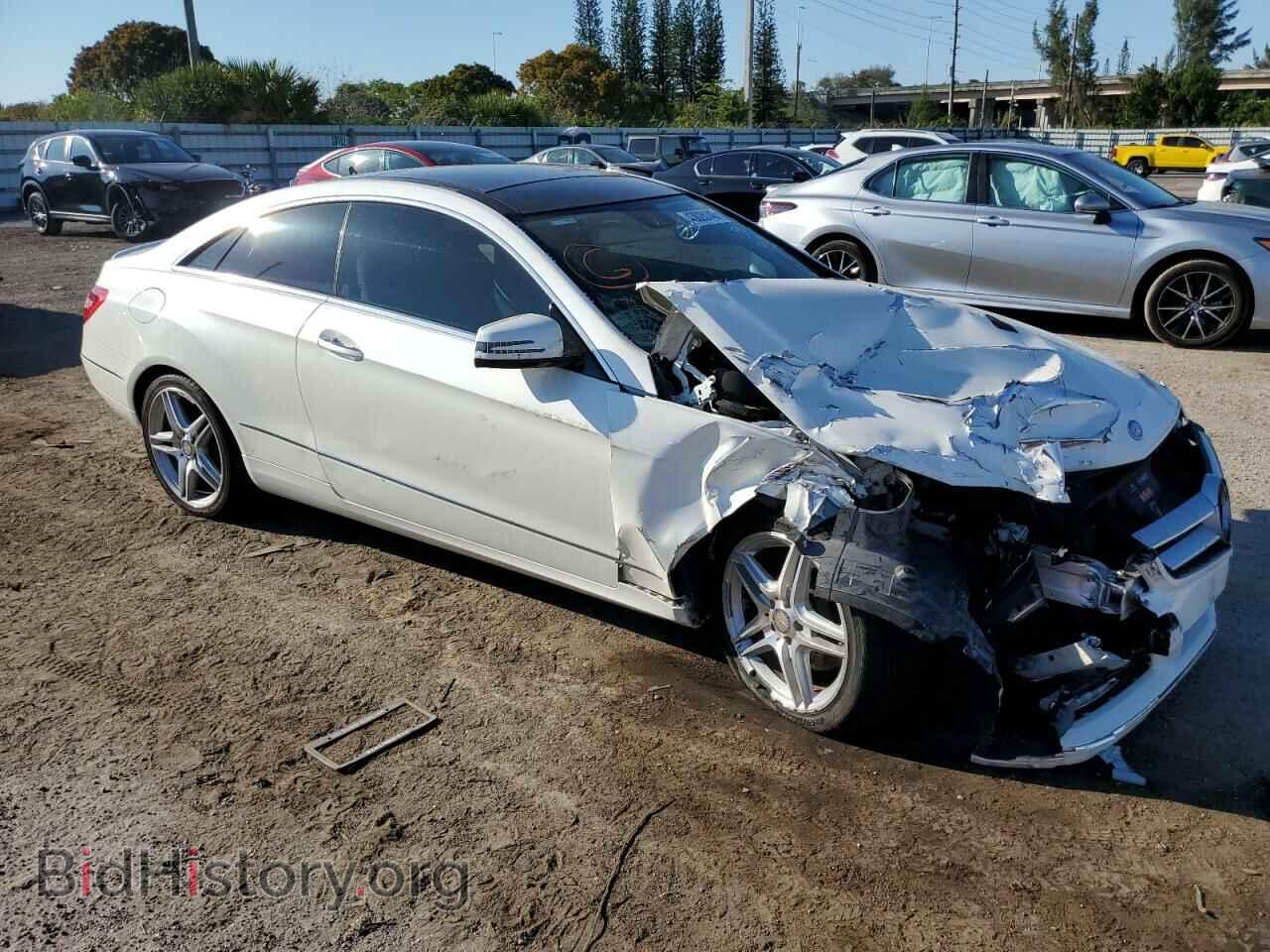 2013 MERCEDES-BENZ E-CLASS - VIN: WDDKJ5KB1DF193978 - Фото 4