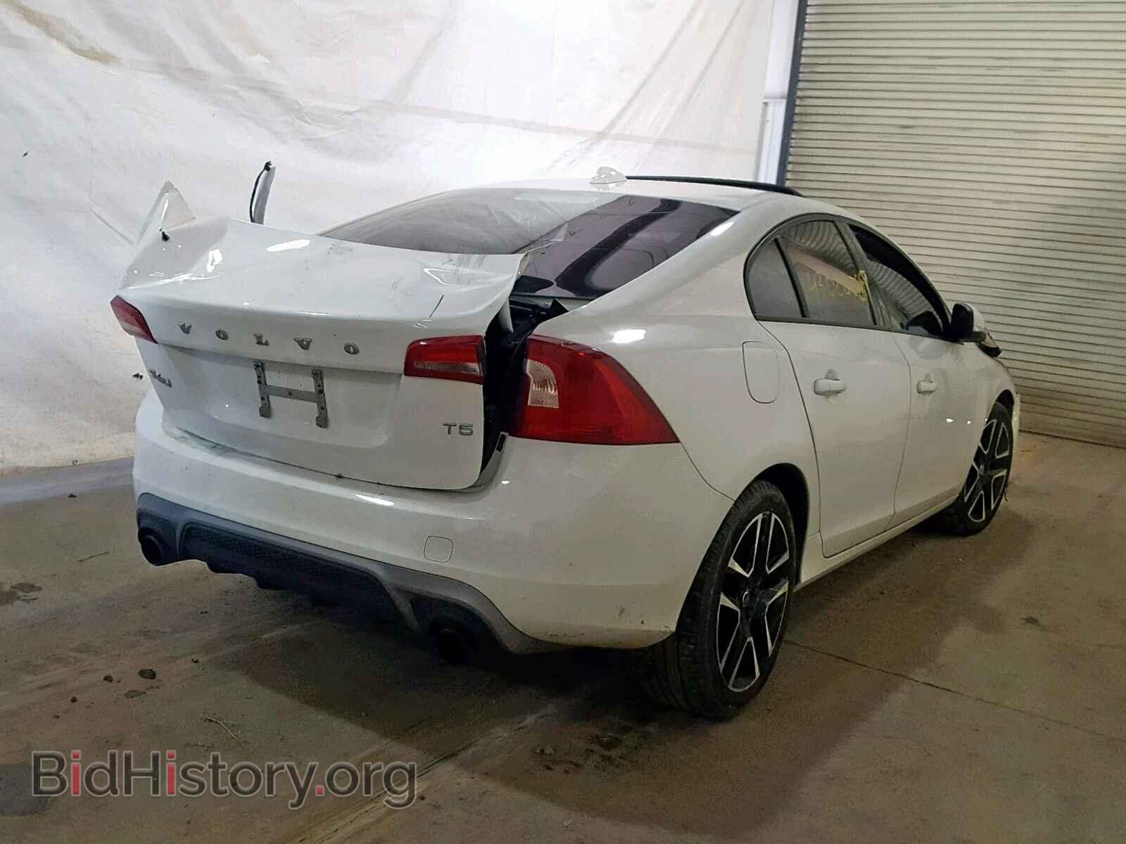 2017 VOLVO S60 - VIN: YV126MFL1H2420523 - Фото 4