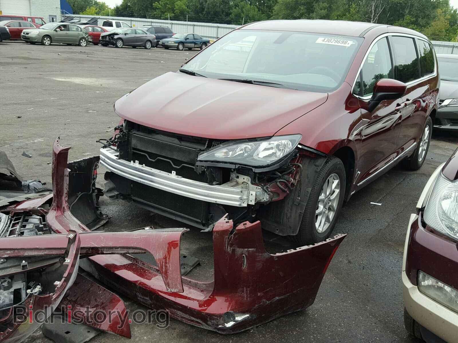 2017 CHRYSLER PACIFICA T - VIN: 2C4RC1DG6HR520541 - Photo 2