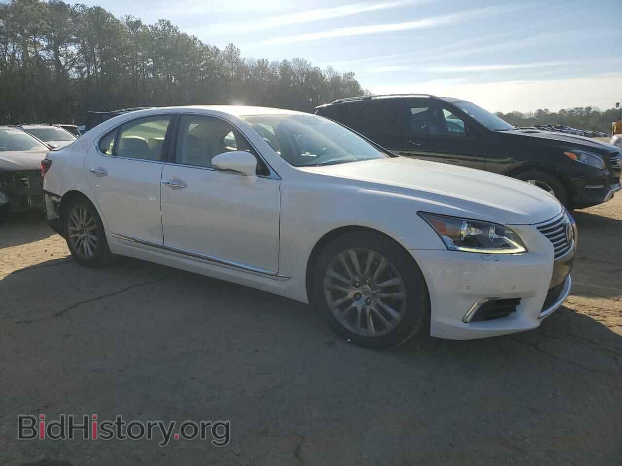 2013 LEXUS LS460 - VIN: JTHBL5EF8D5122381 - Photo 4
