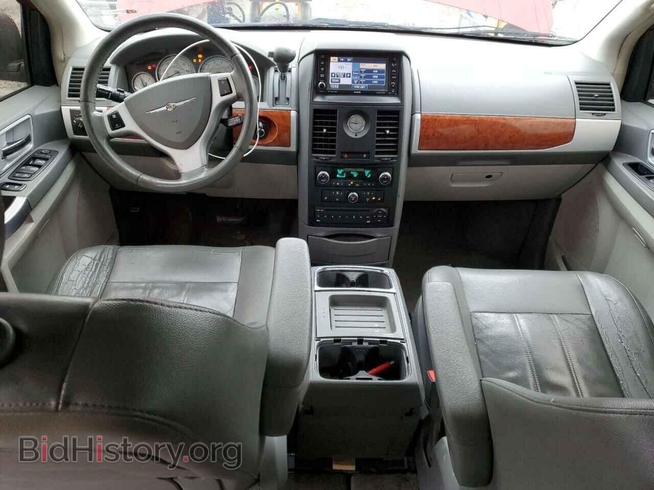 2008 CHRYSLER MINIVAN - VIN: 2A8HR54P78R666960 - Фото 8