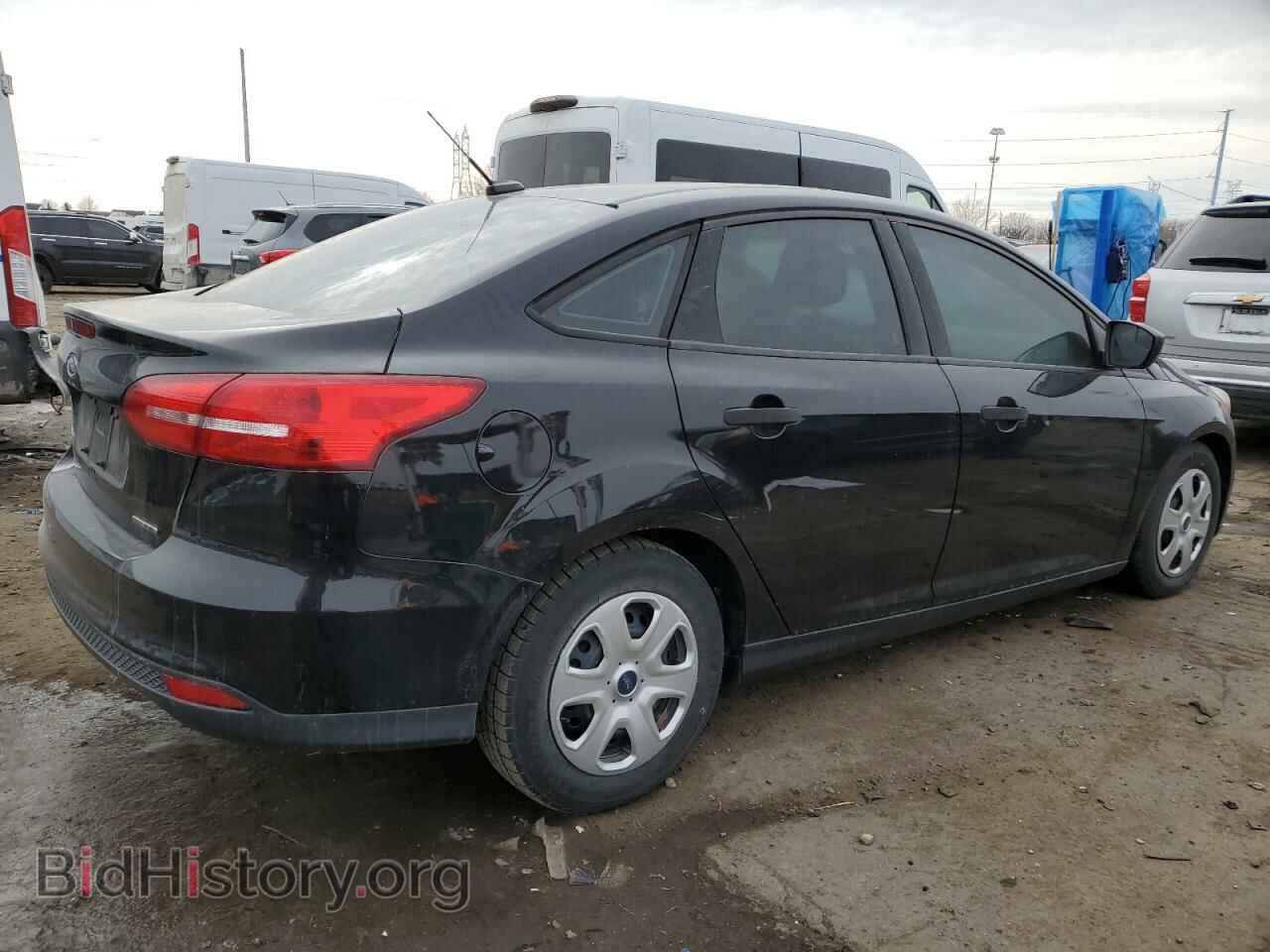 2016 FORD FOCUS - VIN: 1FADP3E24GL381469 - Фото 3