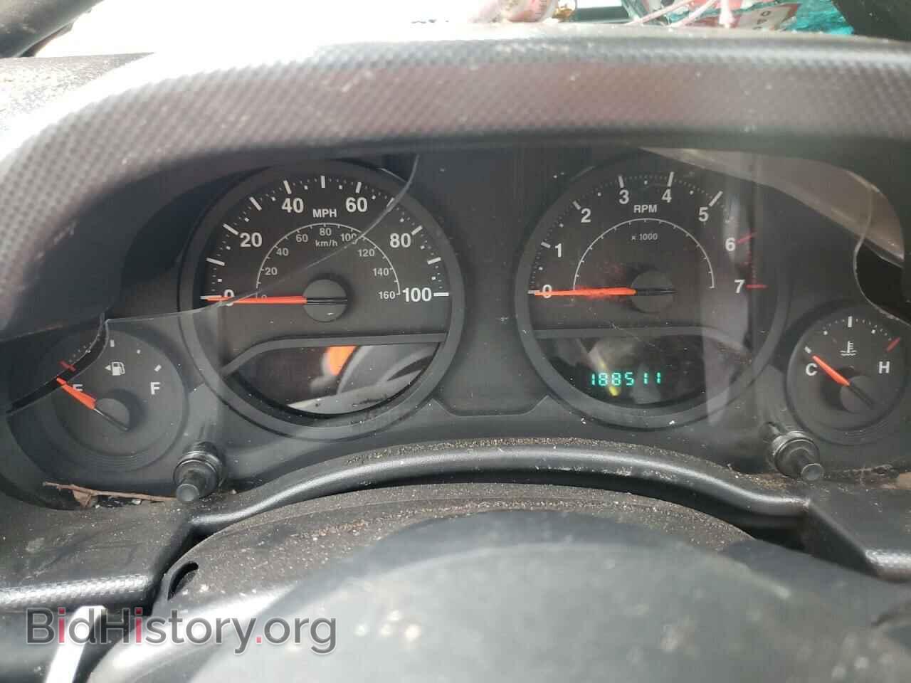 2008 JEEP WRANGLER - VIN: 1J4FA24148L593906 - Фото 9