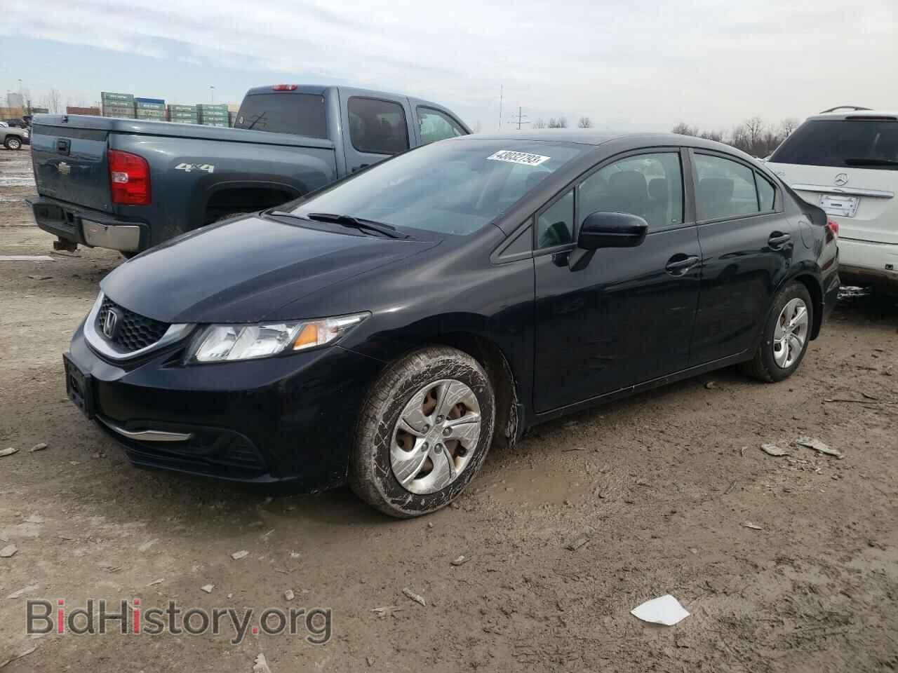 Фотография 19XFB2F57FE076379 - HONDA CIVIC 2015