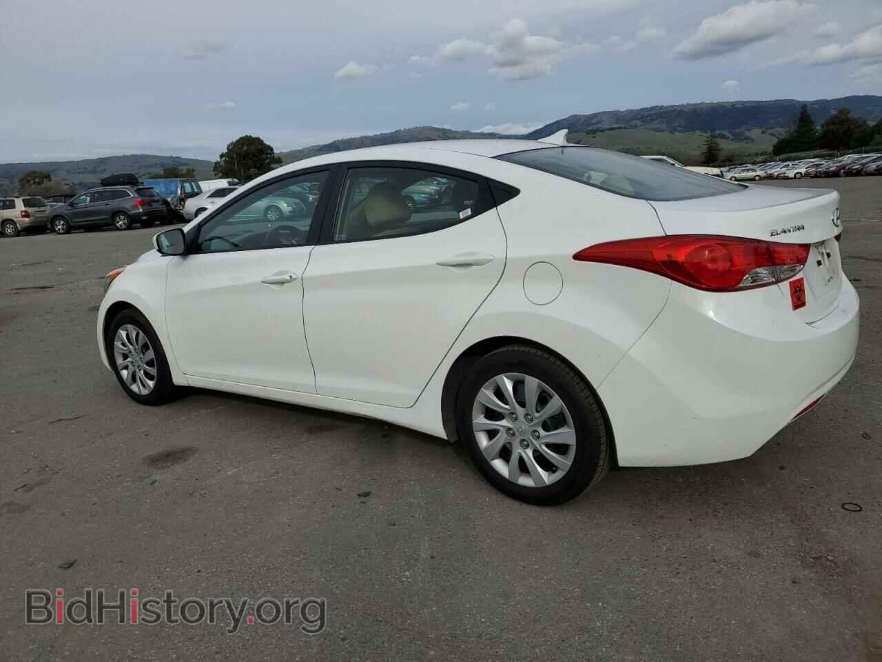2012 HYUNDAI ELANTRA - VIN: 5NPDH4AE4CH125814 - Фото 2