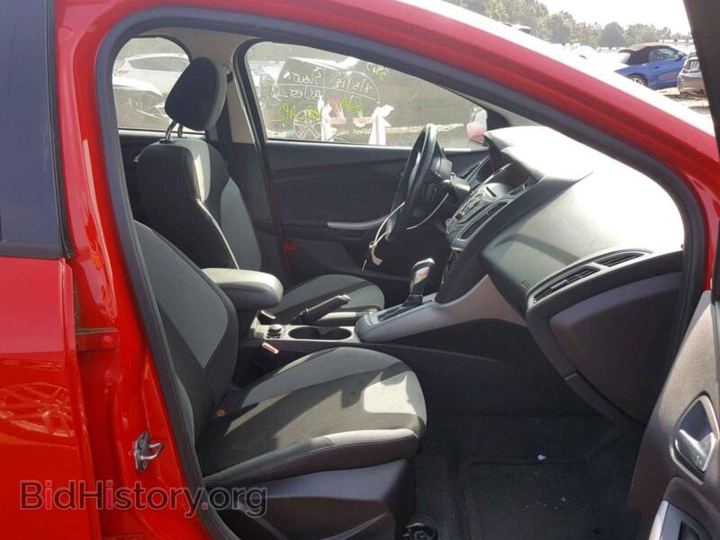 2012 Ford FOCUS (VIN 1FAHP3K20CL213733) — фото 5 из 10