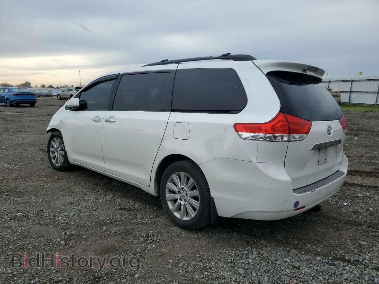 2011 TOYOTA All Models - VIN: 5TDYK3DC3BS129983 - Фото 2