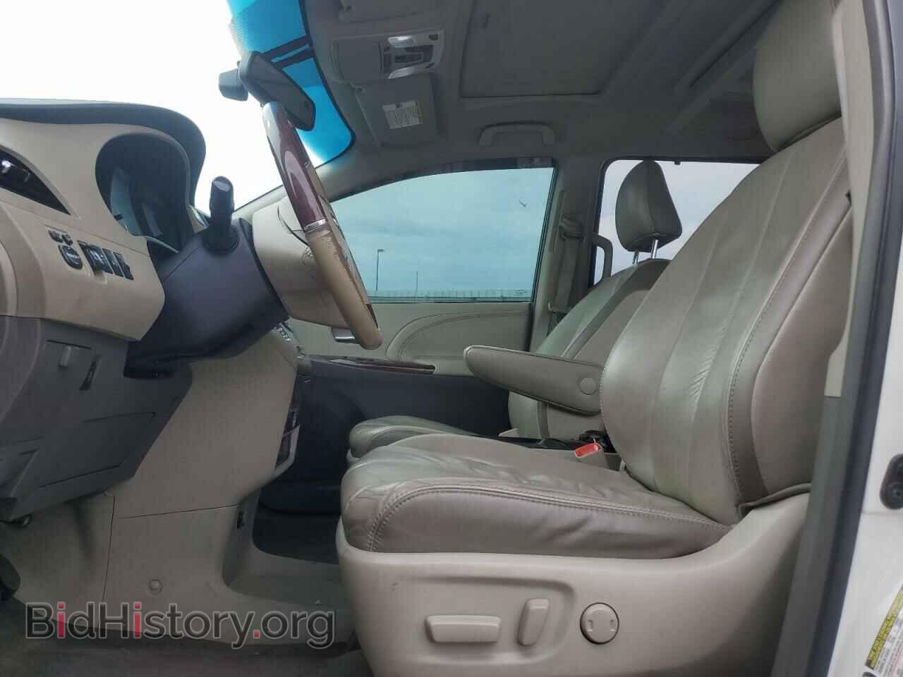2011 TOYOTA All Models - VIN: 5TDYK3DC3BS129983 - Фото 7