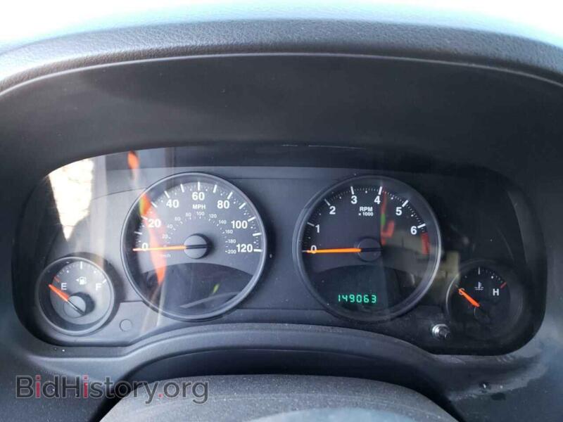 2012 Jeep COMPASS (VIN 1C4NJDBB8CD658624) — фото 9 из 12