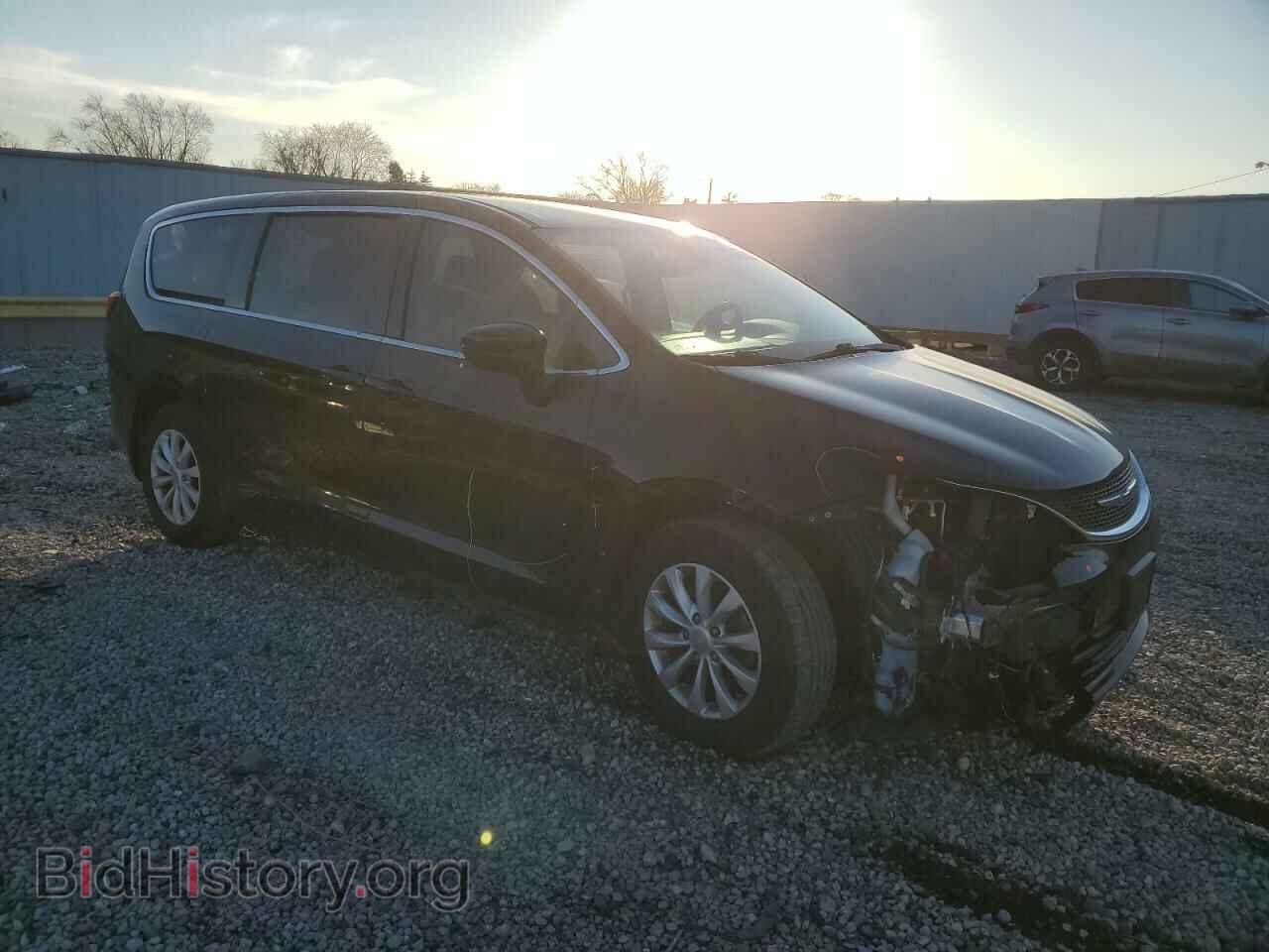 2017 CHRYSLER PACIFICA - VIN: 2C4RC1DG9HR723214 - Фото 4