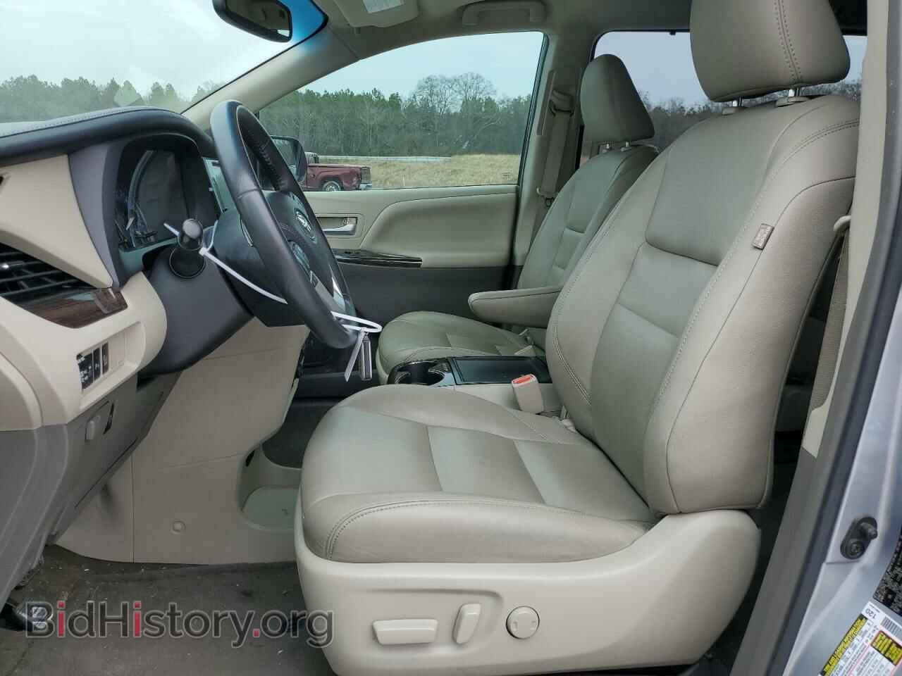 2017 TOYOTA All Models - VIN: 5TDYZ3DC0HS814236 - Фото 7