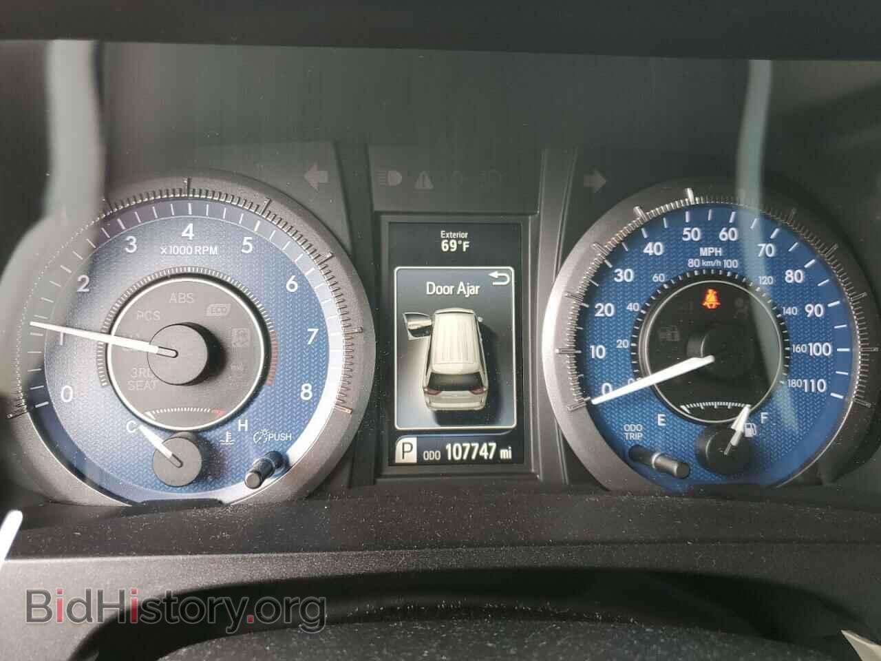 2017 TOYOTA All Models - VIN: 5TDYZ3DC0HS814236 - Фото 9