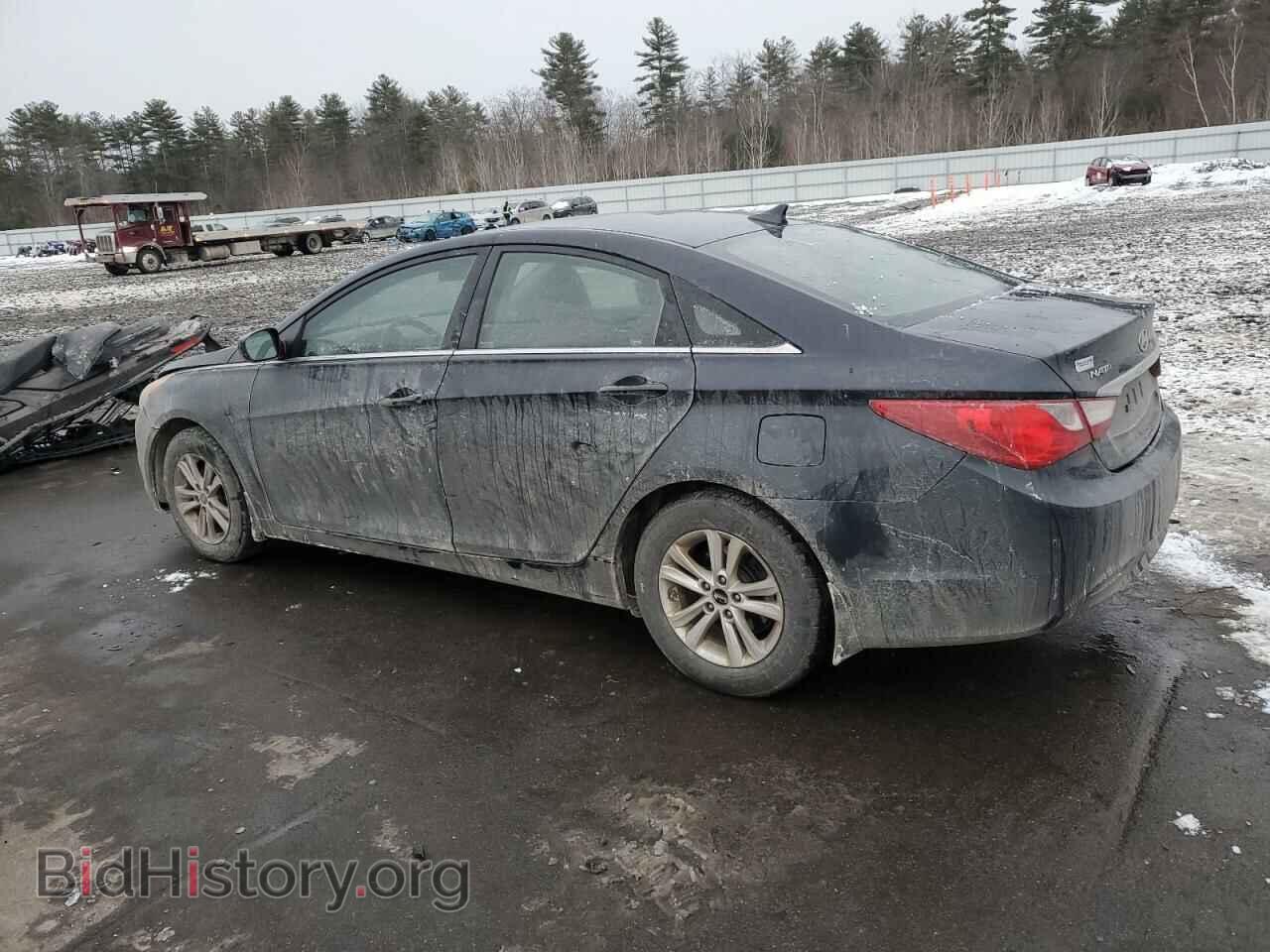 2011 HYUNDAI SONATA - VIN: 5NPEB4AC8BH296908 - Фото 2