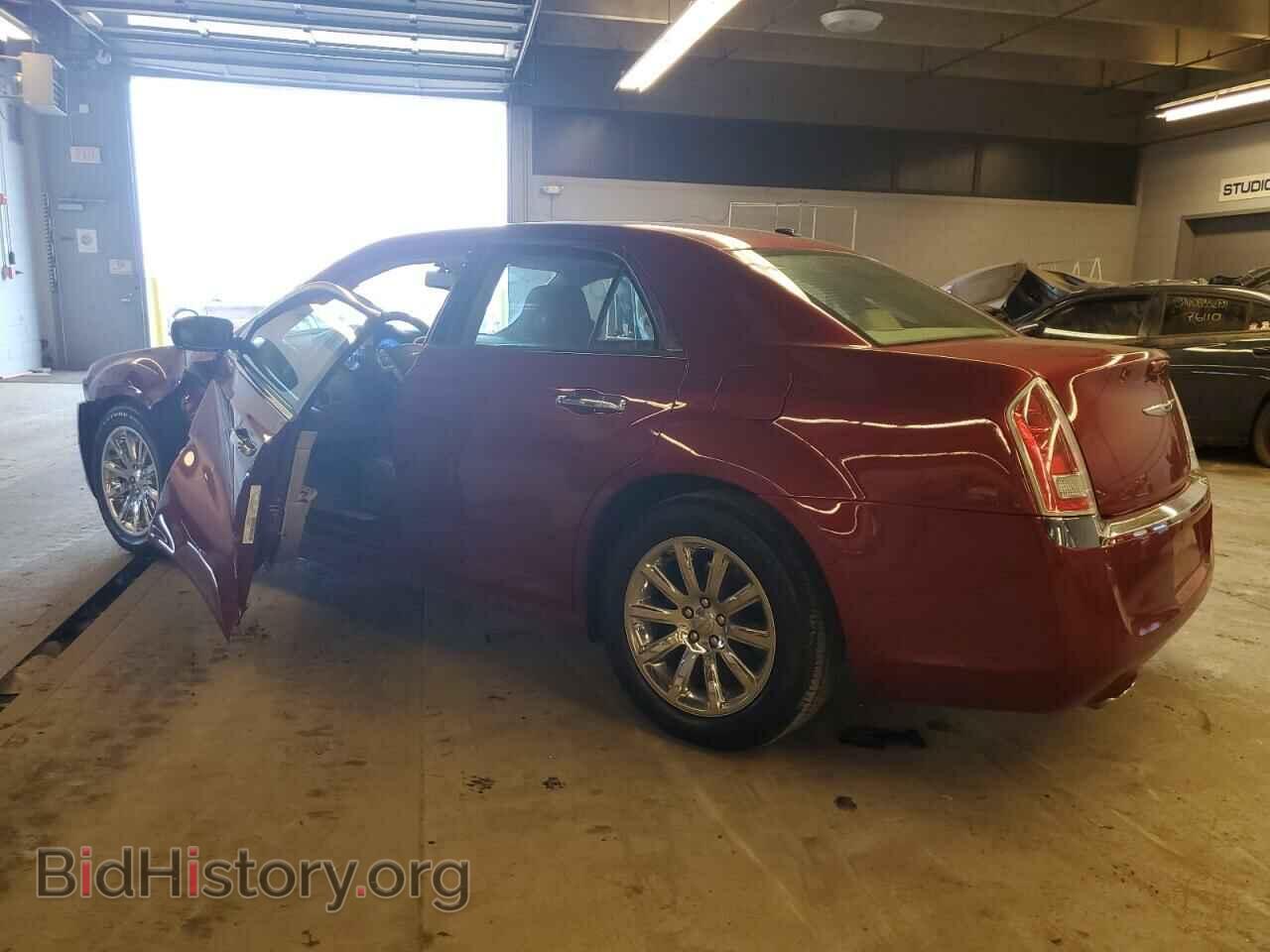 2012 CHRYSLER 300 - VIN: 2C3CCACG2CH166284 - Photo 2