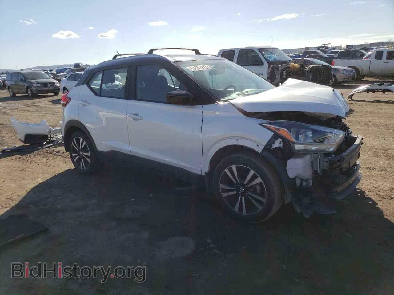 2019 NISSAN KICKS - VIN: 3N1CP5CU3KL511893 - Фото 4