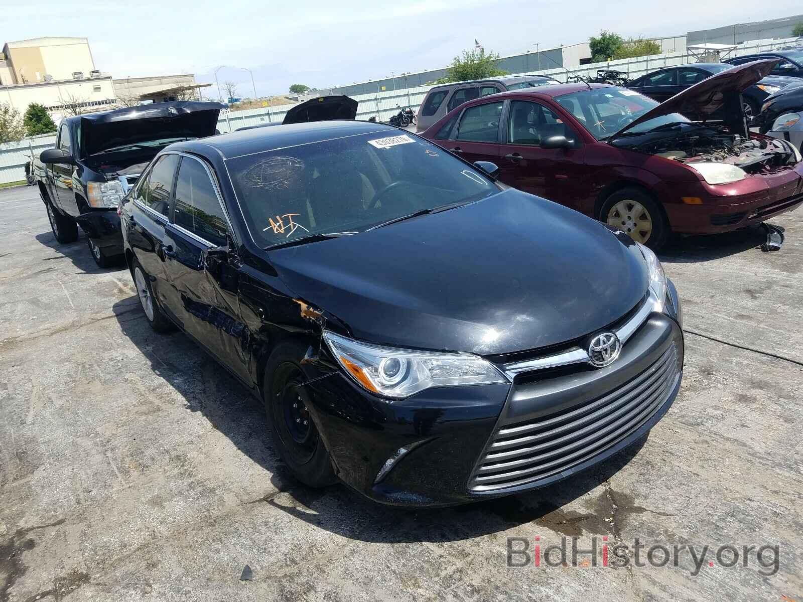 Photo 4T4BF1FK2FR515266 - TOYOTA CAMRY 2015