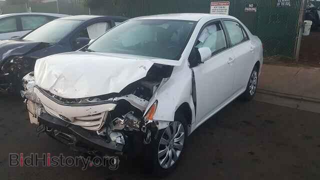 2013 TOYOTA COROLLA - VIN: 2T1BU4EE1DC929702 - Фото 2