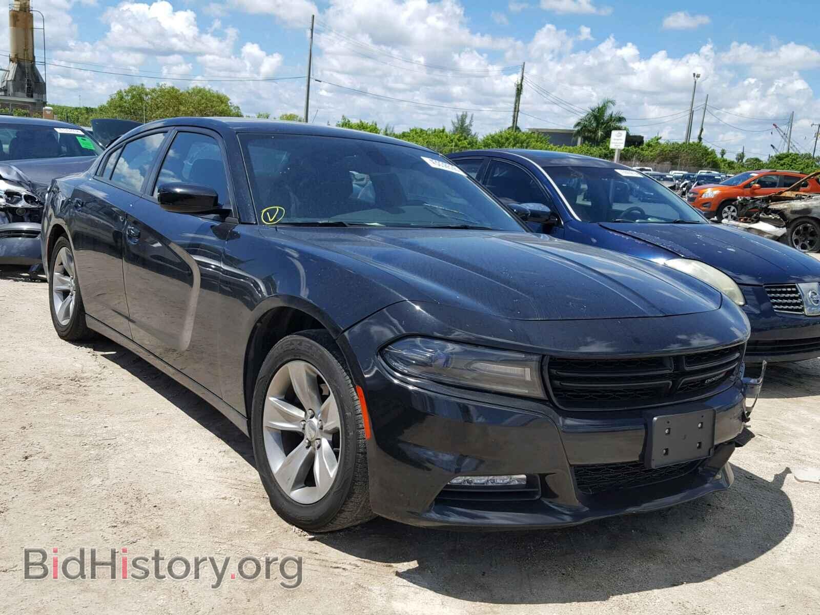 Photo  - DODGE CHARGER 2016