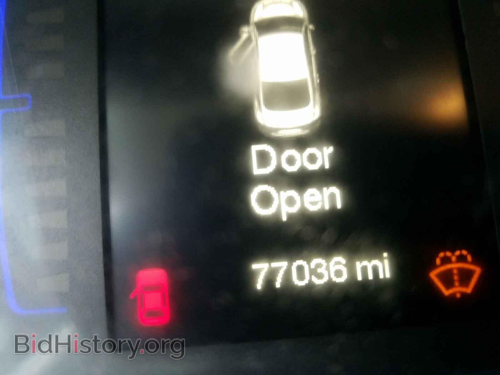 2015 CHRYSLER 200 - VIN: 1C3CCCAB8FN566817 - Фото 8