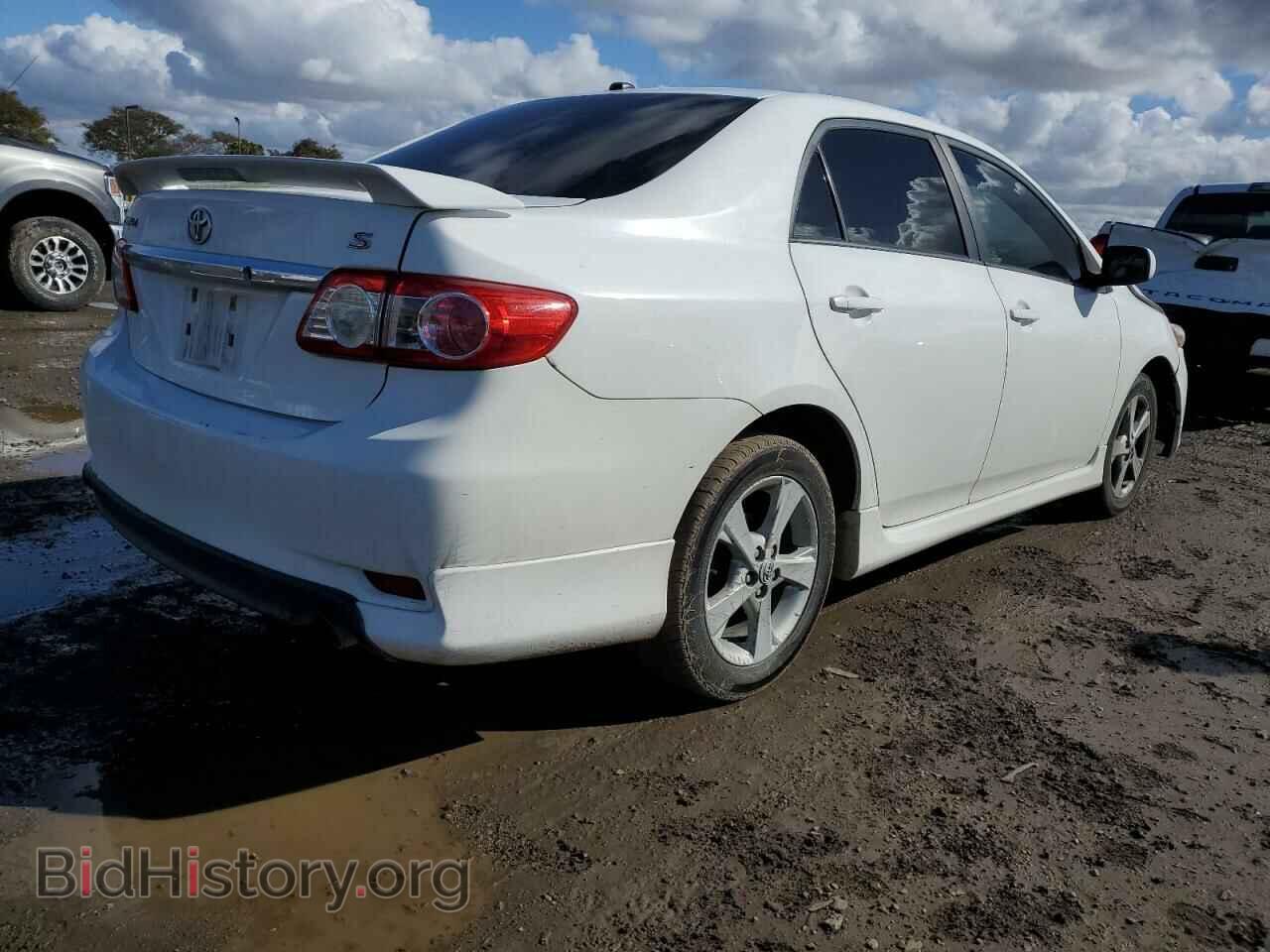 2011 TOYOTA COROLLA - VIN: 2T1BU4EE1BC711126 - Фото 3