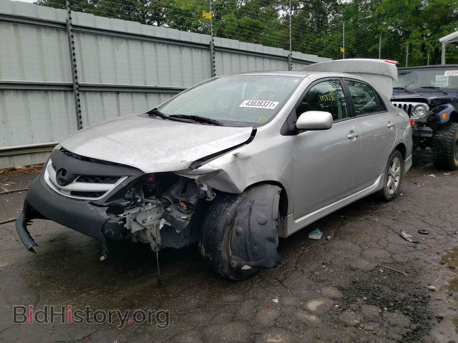 2011 TOYOTA COROLLA - VIN: 2T1BU4EE1BC615304 - Фото 2