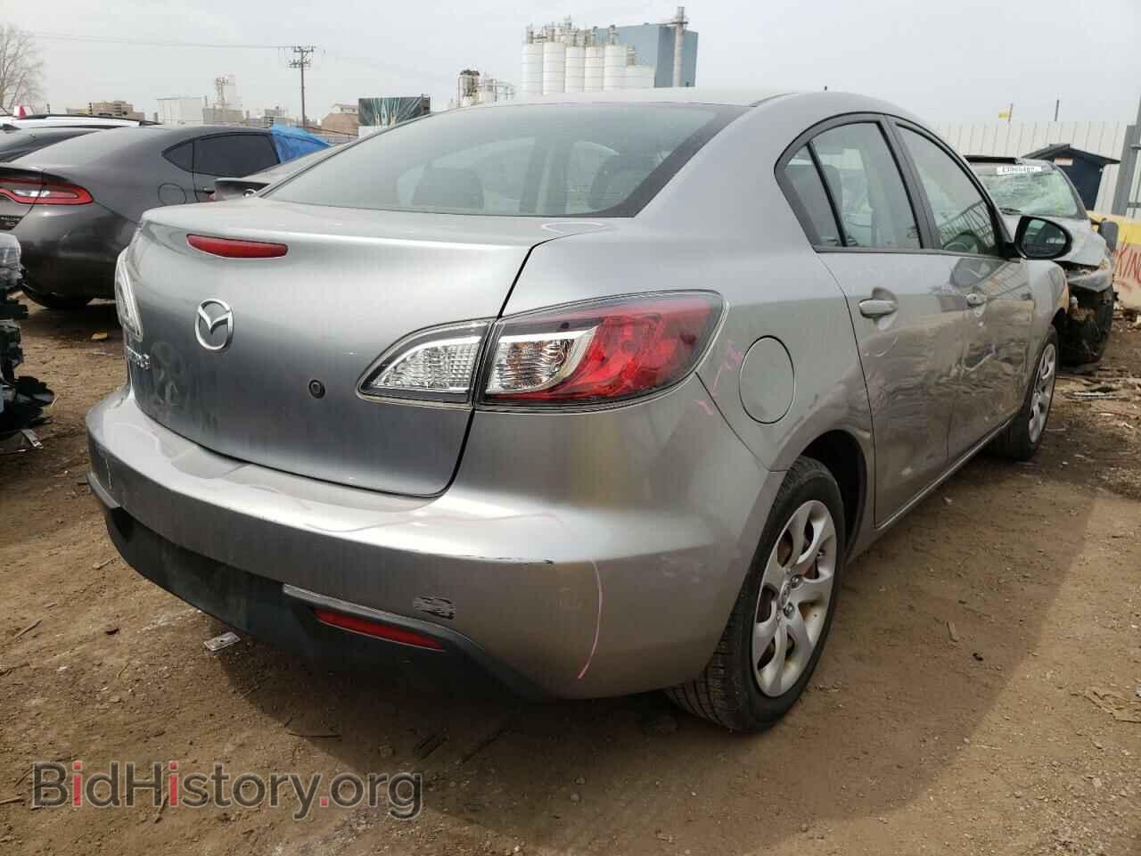 2011 MAZDA 3 - VIN: JM1BL1UF5B1900927 - Фото 4