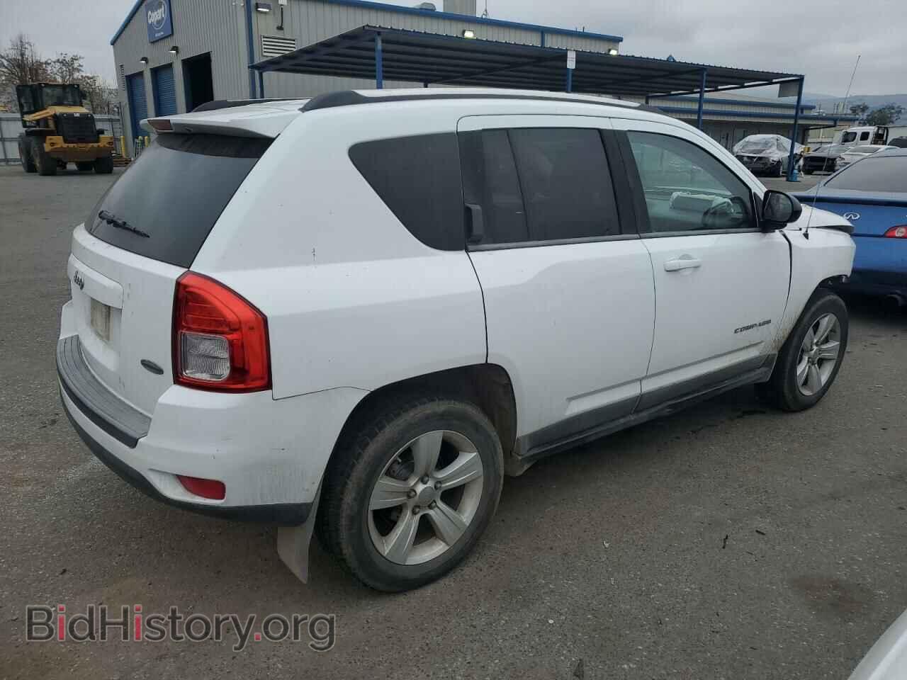 2011 JEEP COMPASS - VIN: 1J4NF1FB1BD183143 - Фото 3