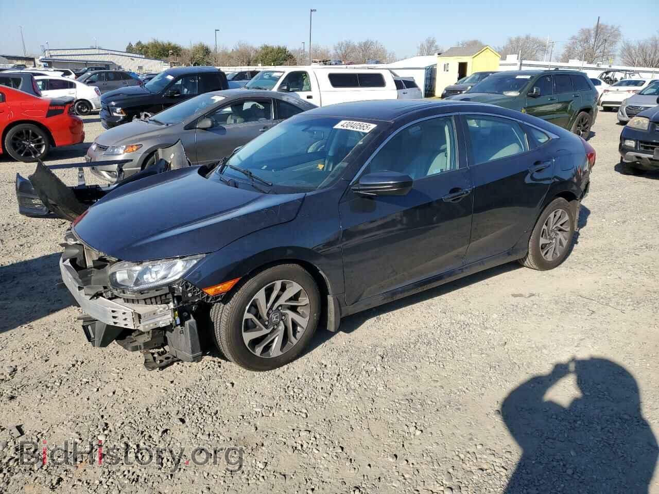 Фотография 2HGFC2F70JH520120 - HONDA CIVIC 2018