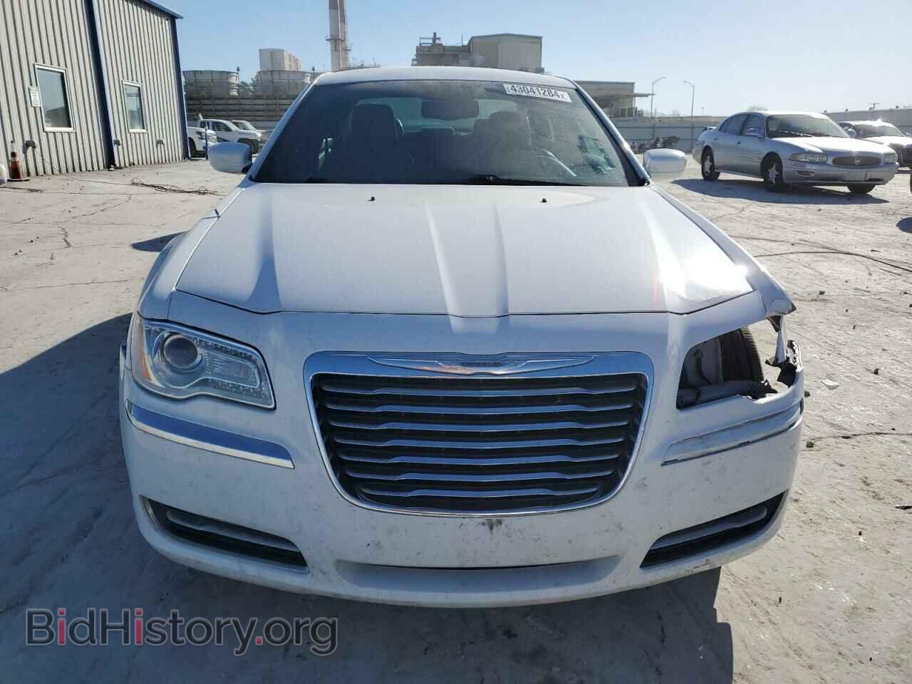 2014 CHRYSLER 300 - VIN: 2C3CCAAG0EH260198 - Фото 5
