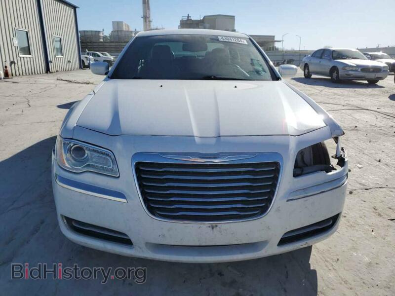 2014 Chrysler 300 (VIN 2C3CCAAG0EH260198) — фото 5 из 13