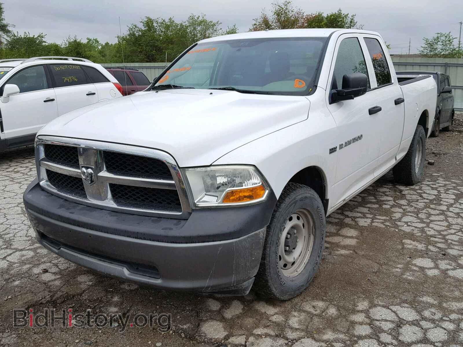 2011 DODGE RAM 1500 - VIN: 1D7RV1GT1BS590804 - Фото 2