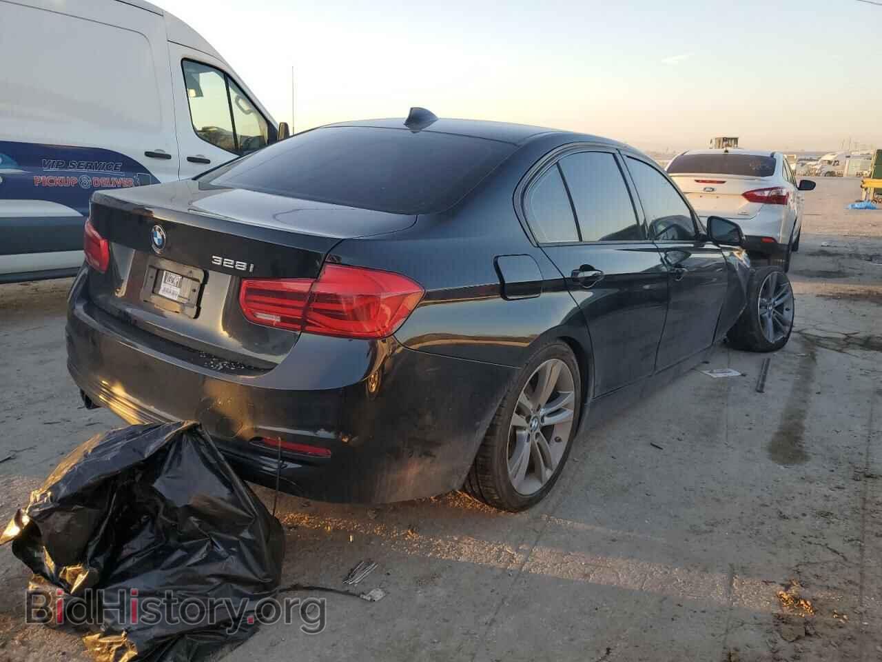 2016 BMW 3 SERIES - VIN: WBA8E9G56GNT82913 - Фото 3