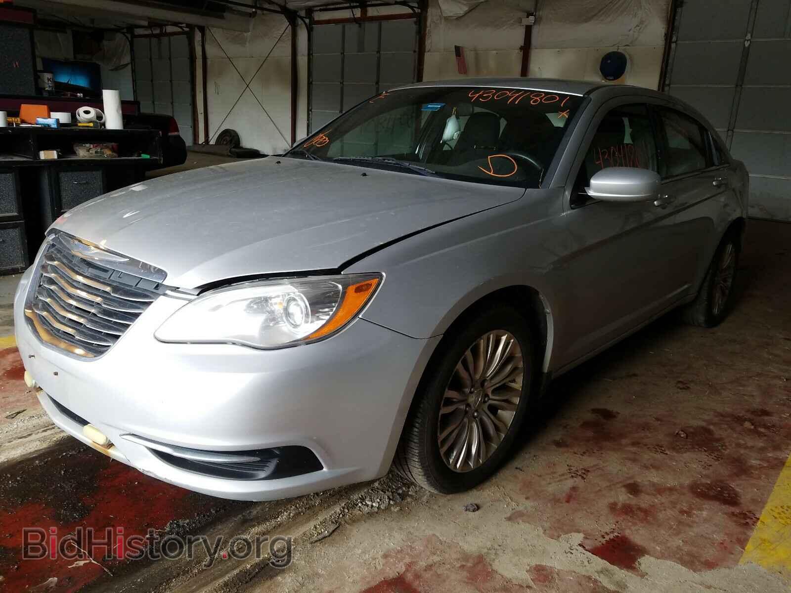2012 CHRYSLER 200 - VIN: 1C3CCBAB4CN100940 - Фото 2