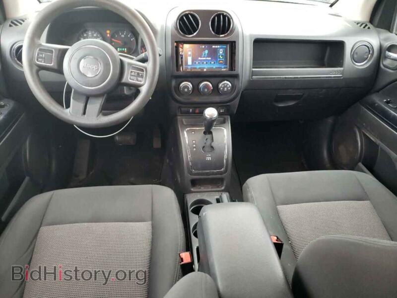 2012 Jeep COMPASS (VIN 1C4NJDBB3CD553361) — photo 8 of 13