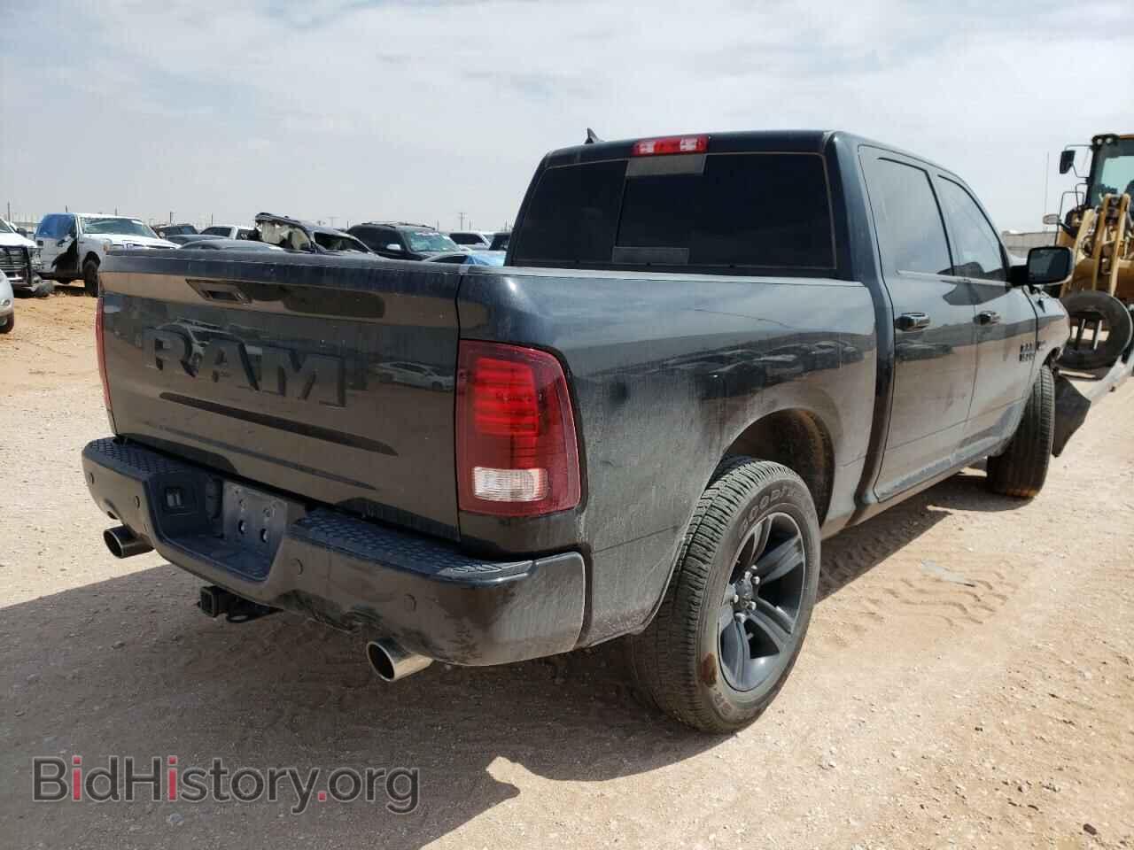 2019 RAM 1500 - VIN: 1C6SRFGT2KN561752 - Фото 4