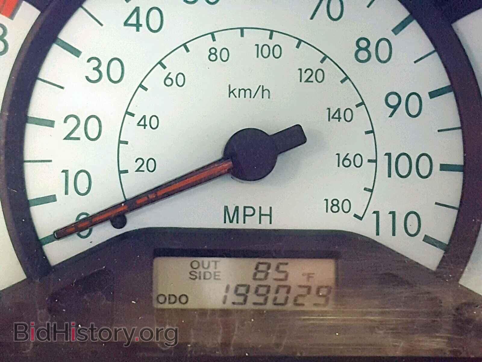 2003 TOYOTA COROLLA - VIN: JTDBR32E230032221 - Photo 8