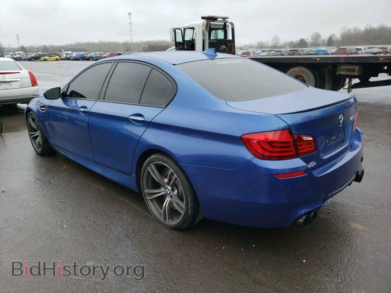 2013 BMW M5 - VIN: WBSFV9C56DD096098 - Фото 2
