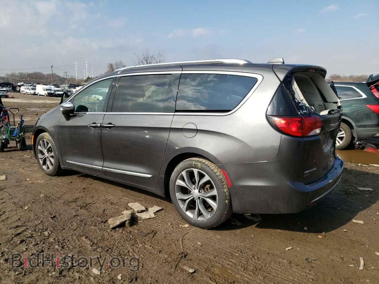 2017 CHRYSLER PACIFICA - VIN: 2C4RC1GG6HR763052 - Photo 2